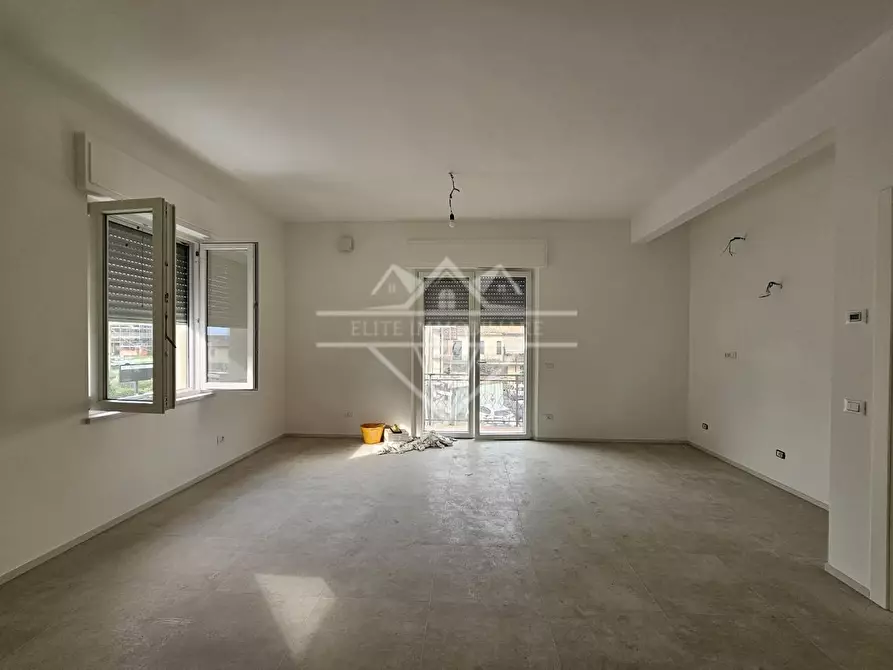 Immagine 3 di Appartamento in vendita  a Ortonovo