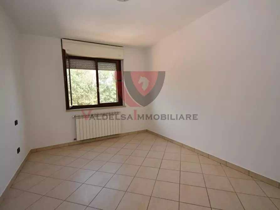 Immagine 9 di Appartamento in vendita  a Colle Di Val D'elsa