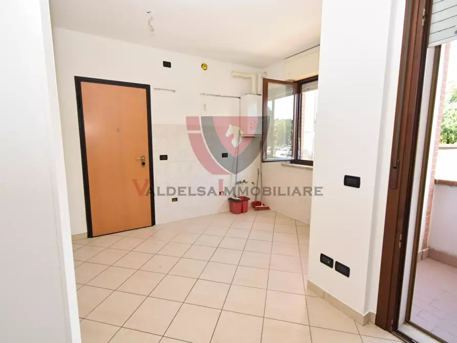 Immagine 7 di Appartamento in vendita  a Colle Di Val D'elsa