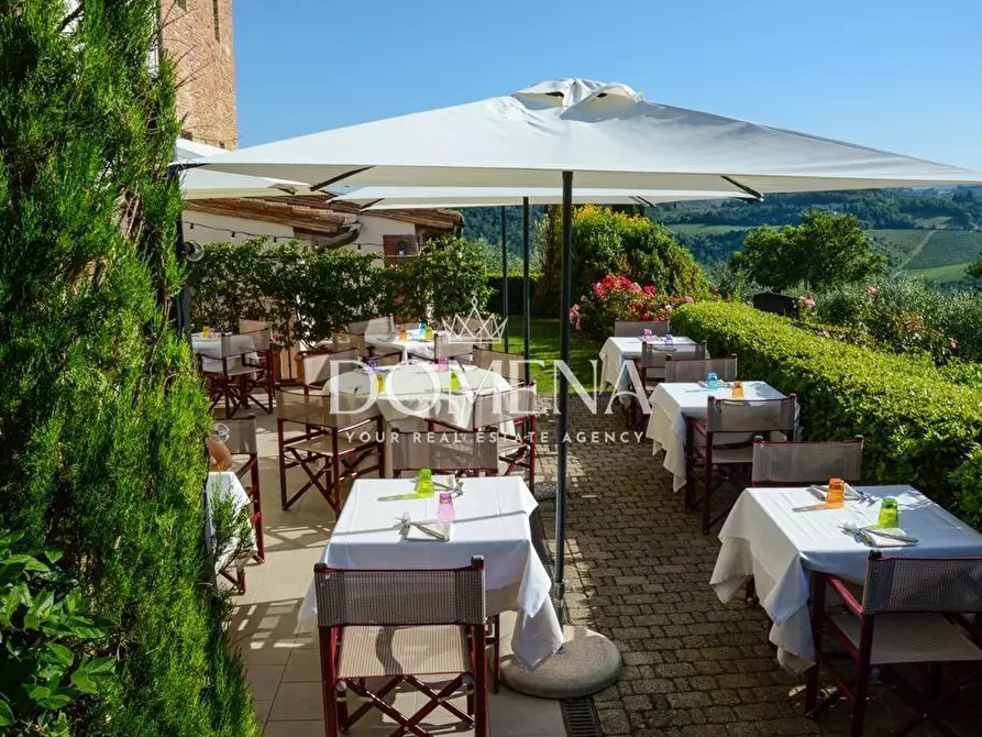 Immagine 11 di Appartamento in vendita  a San Gimignano