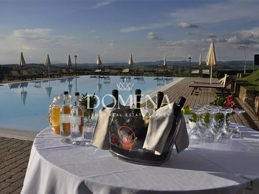 Immagine 10 di Appartamento in vendita  a San Gimignano