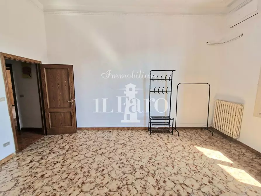 Immagine 12 di Appartamento in vendita  a Signa