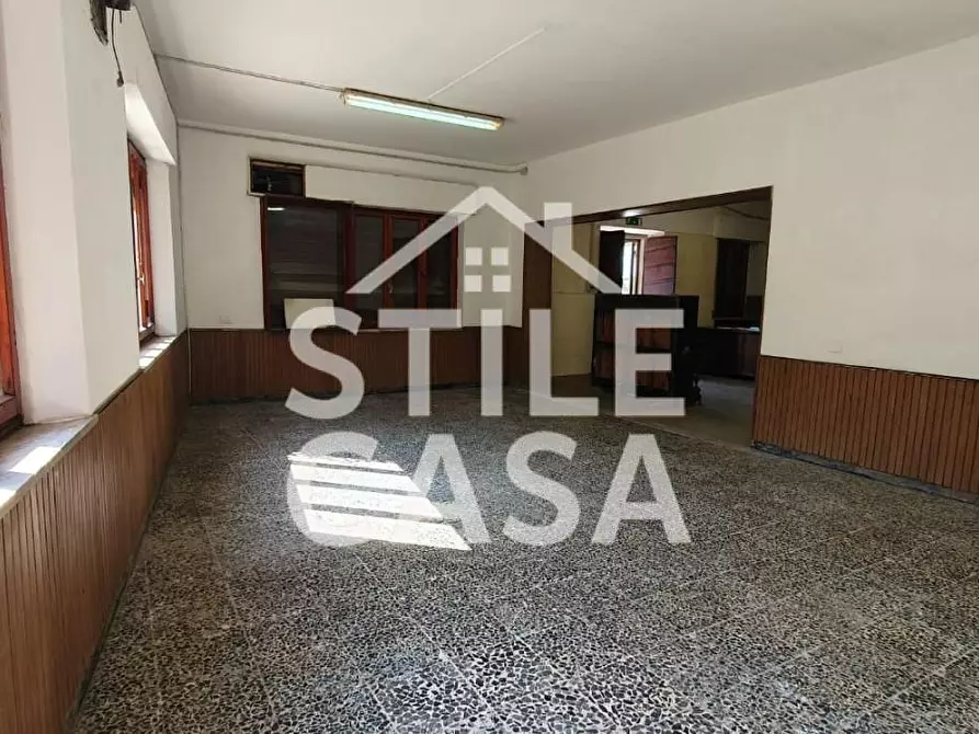 Immagine 3 di Laboratorio in affitto  a Capannori