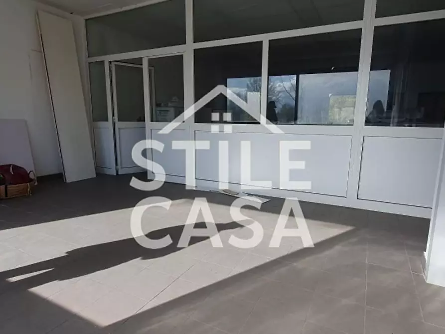 Immagine 12 di Ufficio in vendita  a Porcari