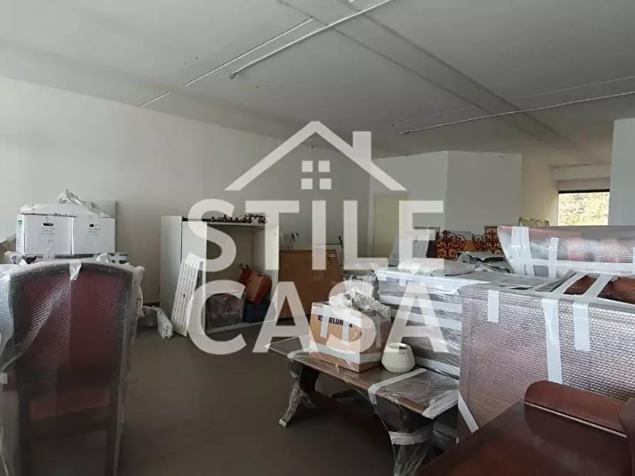 Immagine 6 di Ufficio in vendita  a Porcari