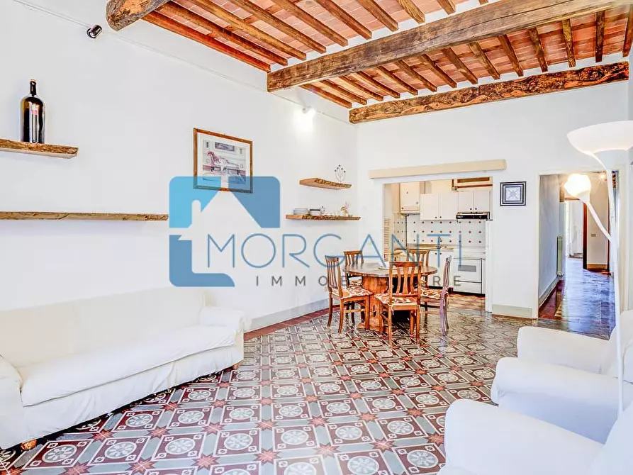 Immagine 2 di Appartamento in vendita  a Pietrasanta