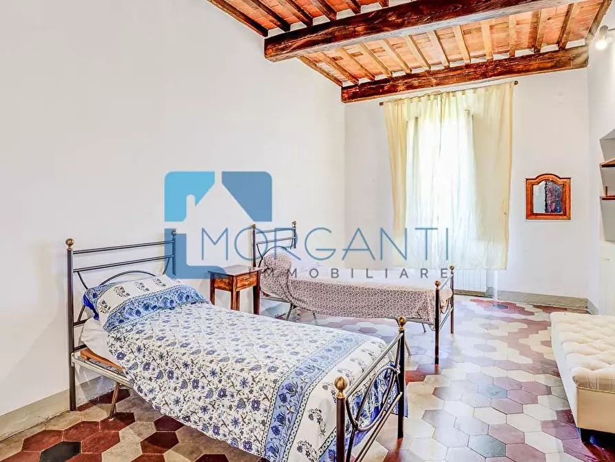 Immagine 18 di Appartamento in vendita  a Pietrasanta