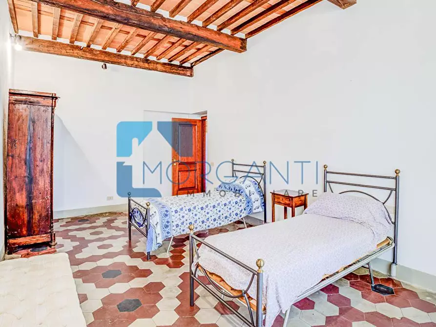 Immagine 17 di Appartamento in vendita  a Pietrasanta