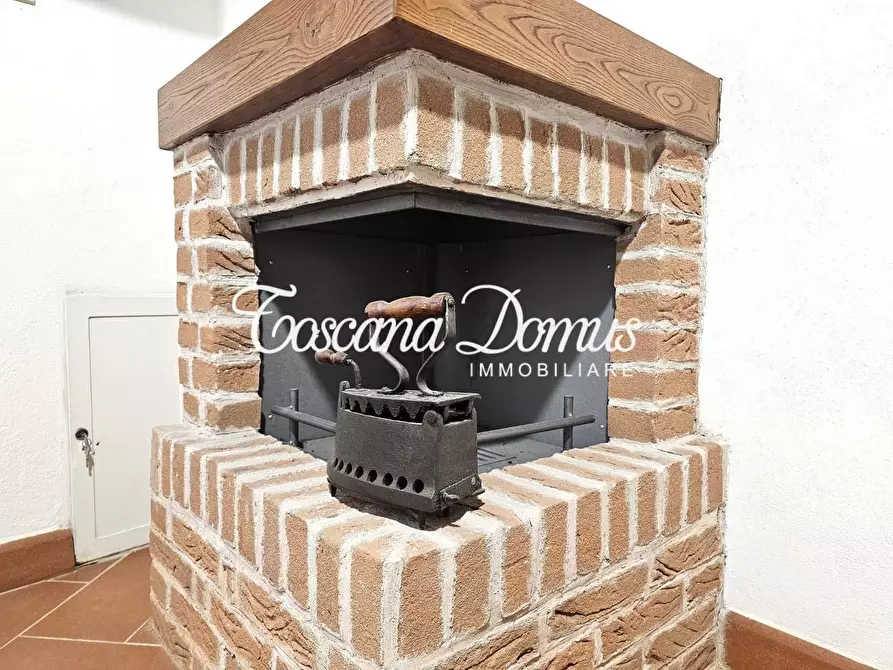 Immagine 21 di Appartamento in vendita  a Siena