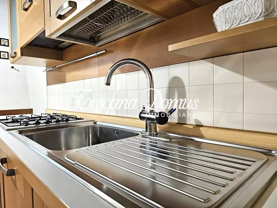 Immagine 17 di Appartamento in vendita  a Siena