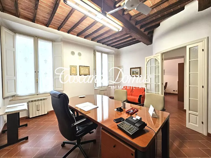 Immagine 44 di Appartamento in vendita  a Siena