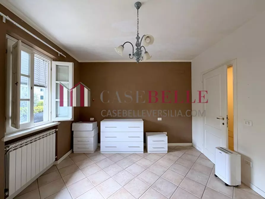 Immagine 18 di Terratetto in vendita  a Camaiore