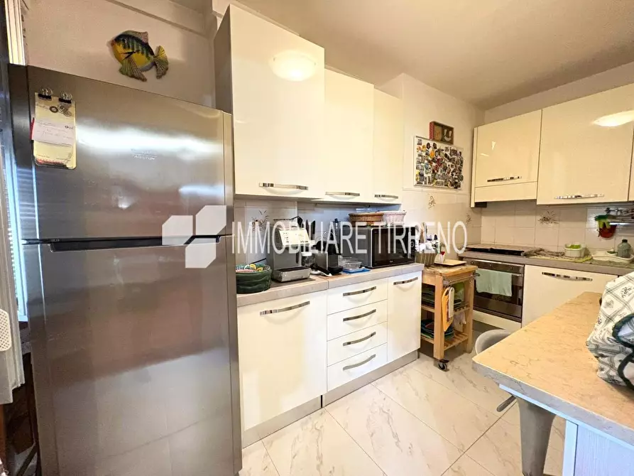 Immagine 8 di Appartamento in vendita  a Massa