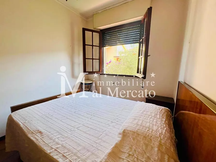 Immagine 34 di Porzione di casa in vendita  a Viareggio