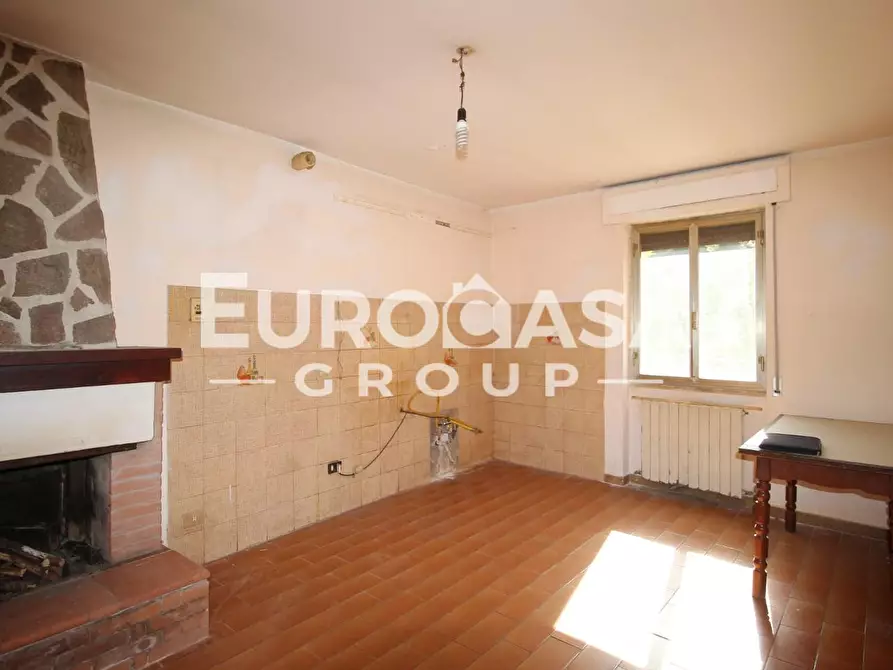 Immagine 25 di Casa bifamiliare in vendita  a Capannori