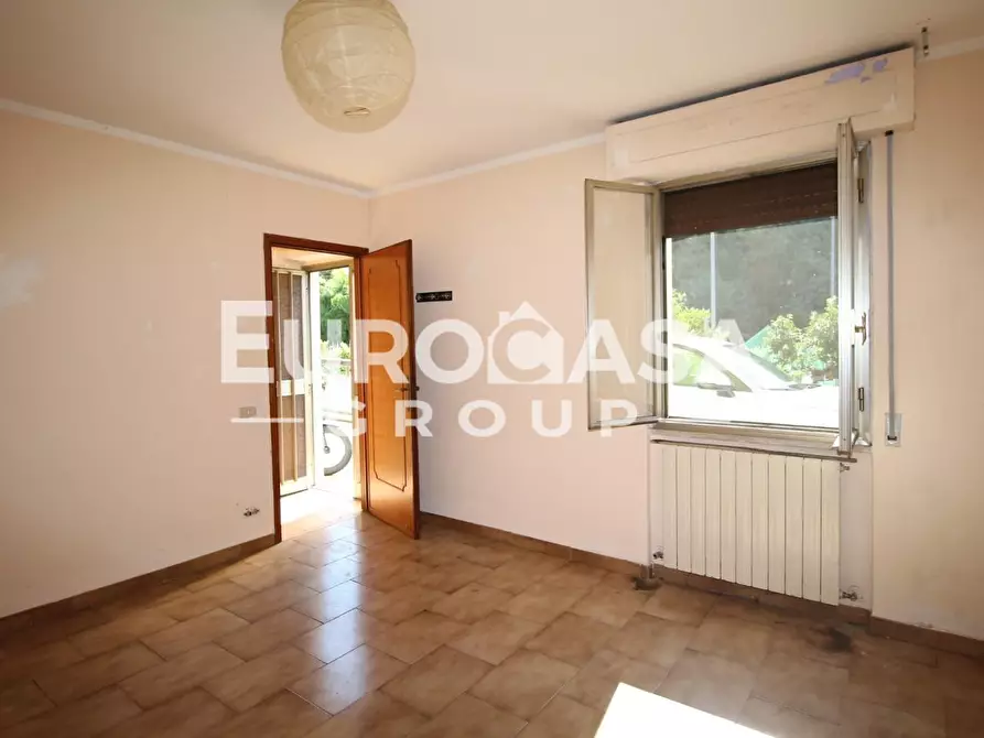 Immagine 35 di Casa bifamiliare in vendita  a Capannori