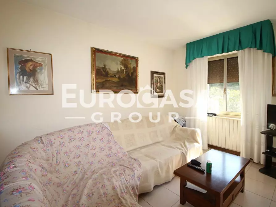 Immagine 3 di Casa bifamiliare in vendita  a Capannori