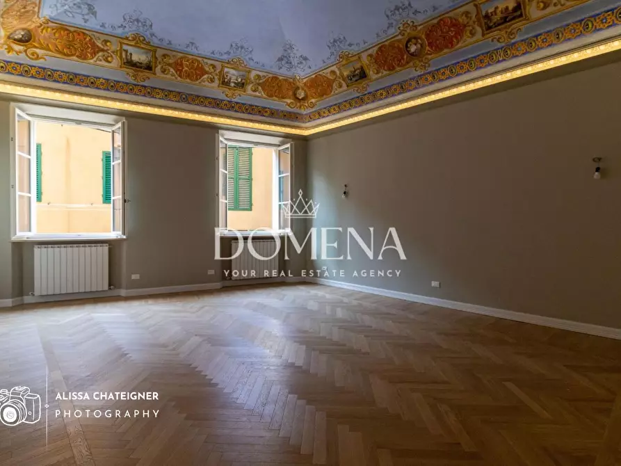 Immagine 12 di Appartamento in vendita  a Siena