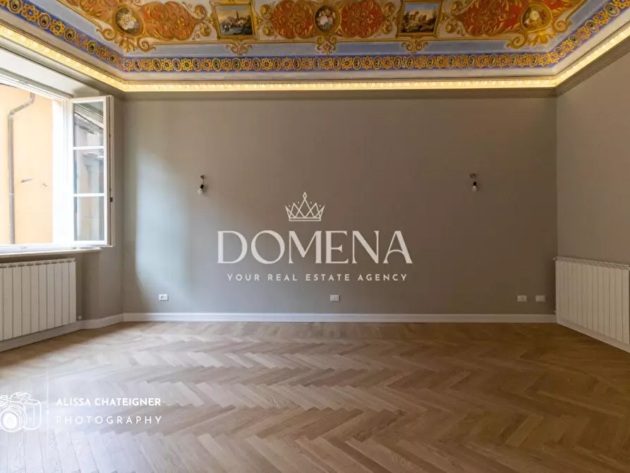 Immagine 13 di Appartamento in vendita  a Siena