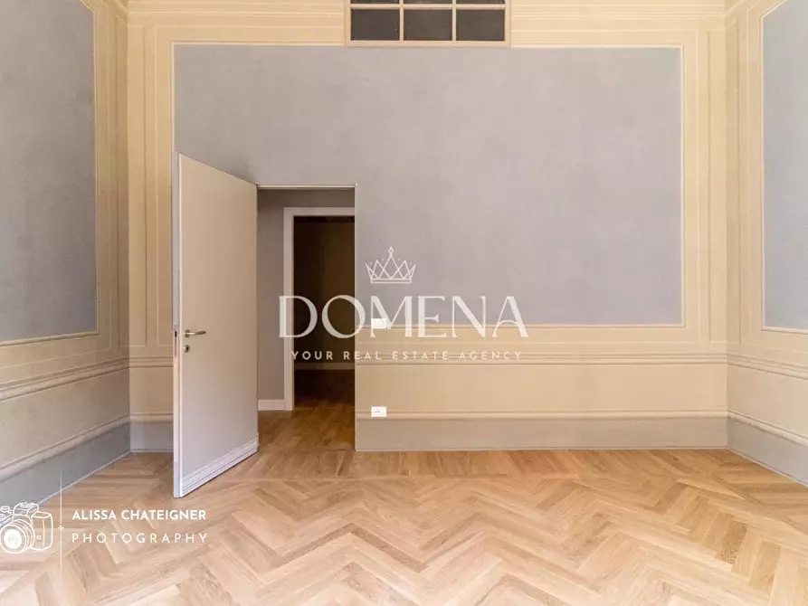 Immagine 22 di Appartamento in vendita  a Siena