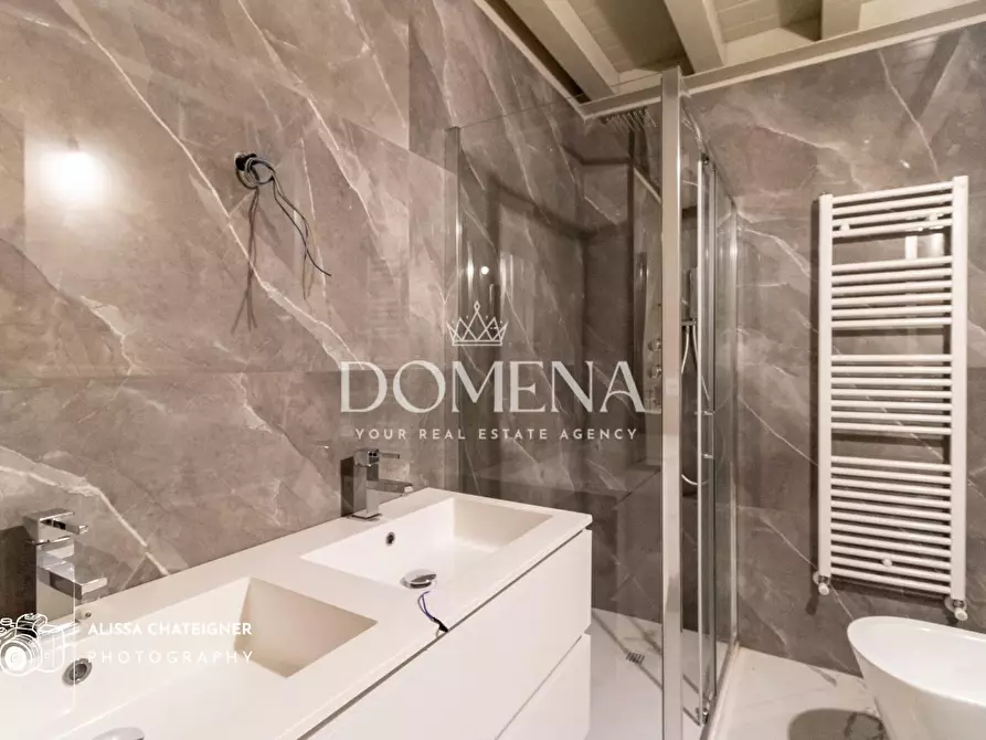 Immagine 29 di Appartamento in vendita  a Siena