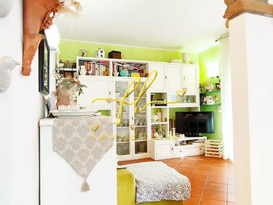 Immagine 9 di Appartamento in vendita  a Rosignano Marittimo