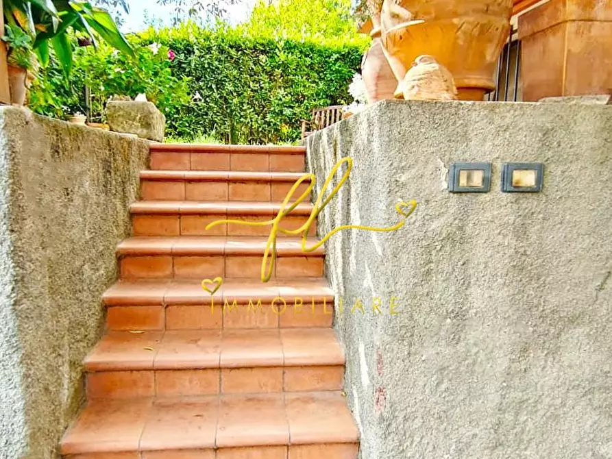 Immagine 25 di Appartamento in vendita  a Rosignano Marittimo