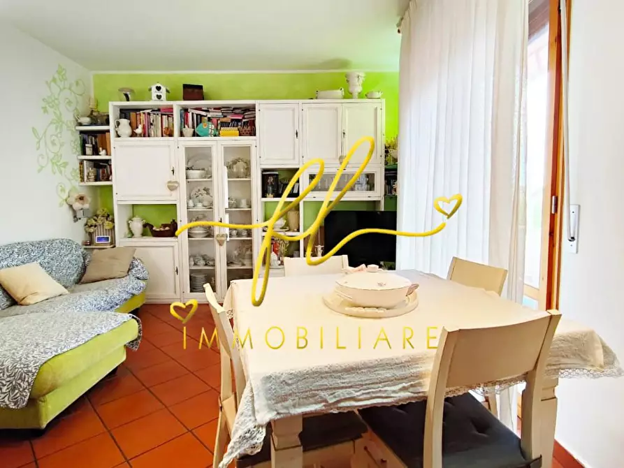 Immagine 6 di Appartamento in vendita  a Rosignano Marittimo