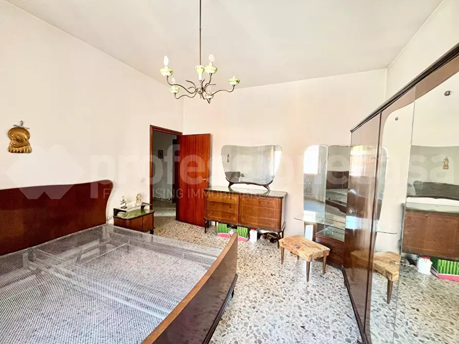 Immagine 17 di Appartamento in vendita  a Cascina