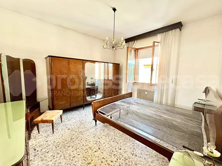 Immagine 15 di Appartamento in vendita  a Cascina