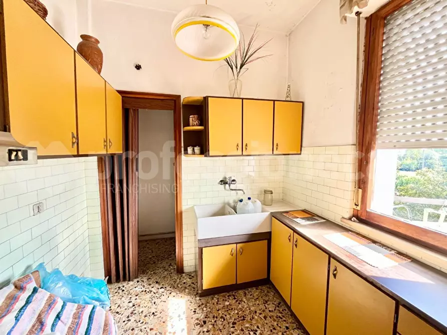 Immagine 12 di Appartamento in vendita  a Cascina