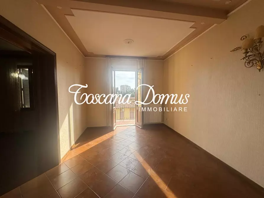 Immagine 3 di Appartamento in vendita  a Siena