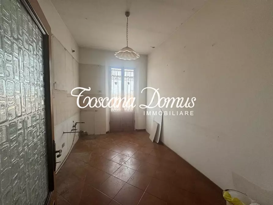 Immagine 16 di Appartamento in vendita  a Siena