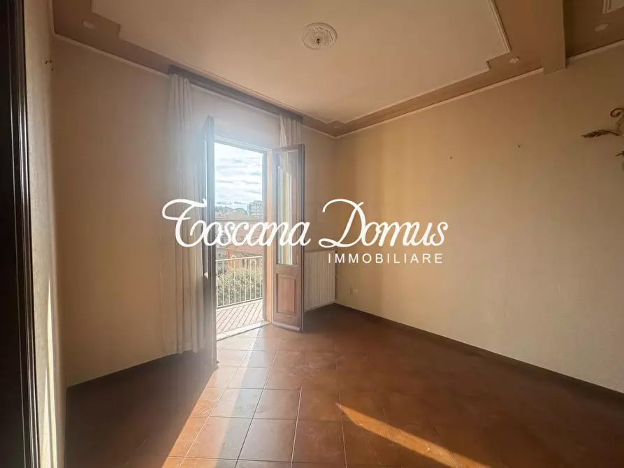 Immagine 7 di Appartamento in vendita  a Siena