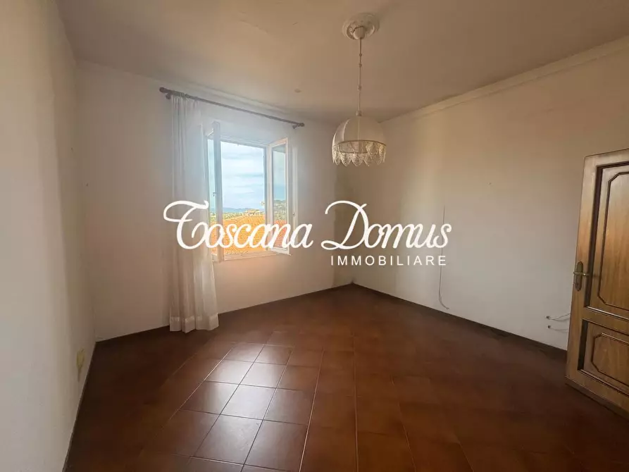 Immagine 15 di Appartamento in vendita  a Siena