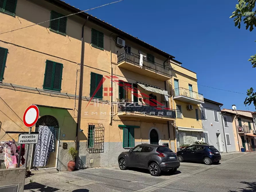 Immagine 7 di Appartamento in vendita  a Pisa