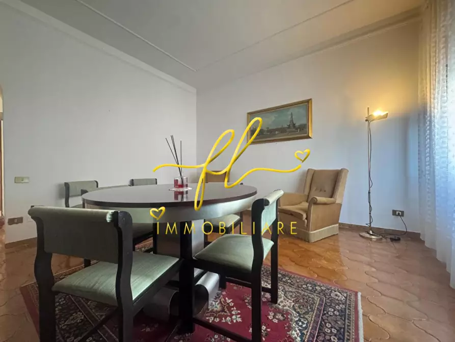 Immagine 3 di Appartamento in vendita  a Livorno