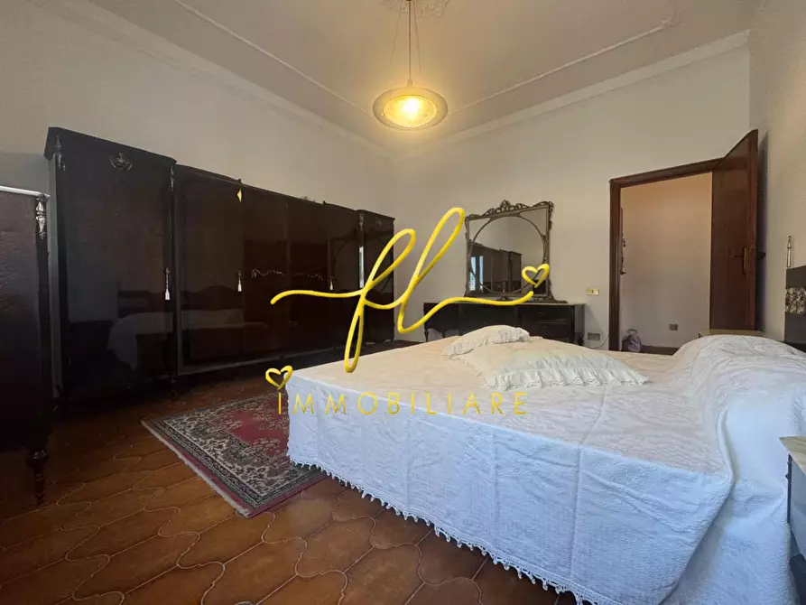 Immagine 10 di Appartamento in vendita  a Livorno