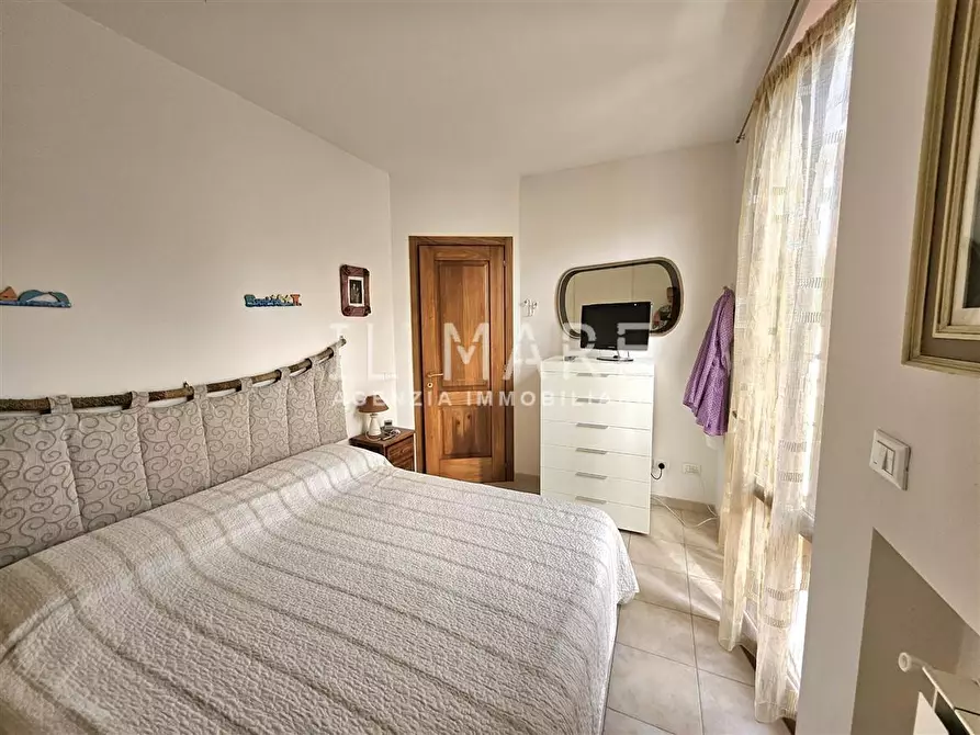 Immagine 19 di Villetta a schiera in vendita  a Massa