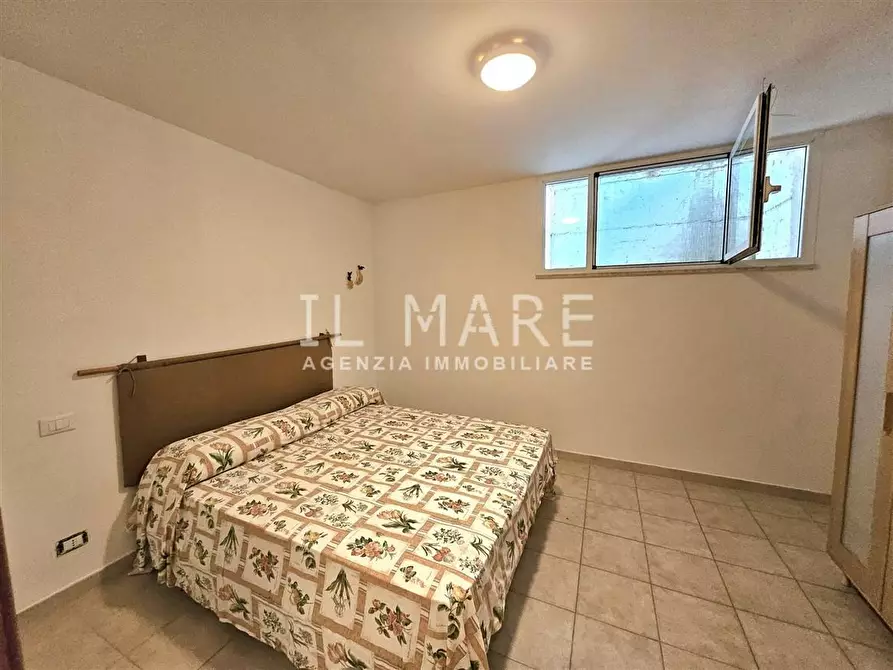 Immagine 27 di Villetta a schiera in vendita  a Massa