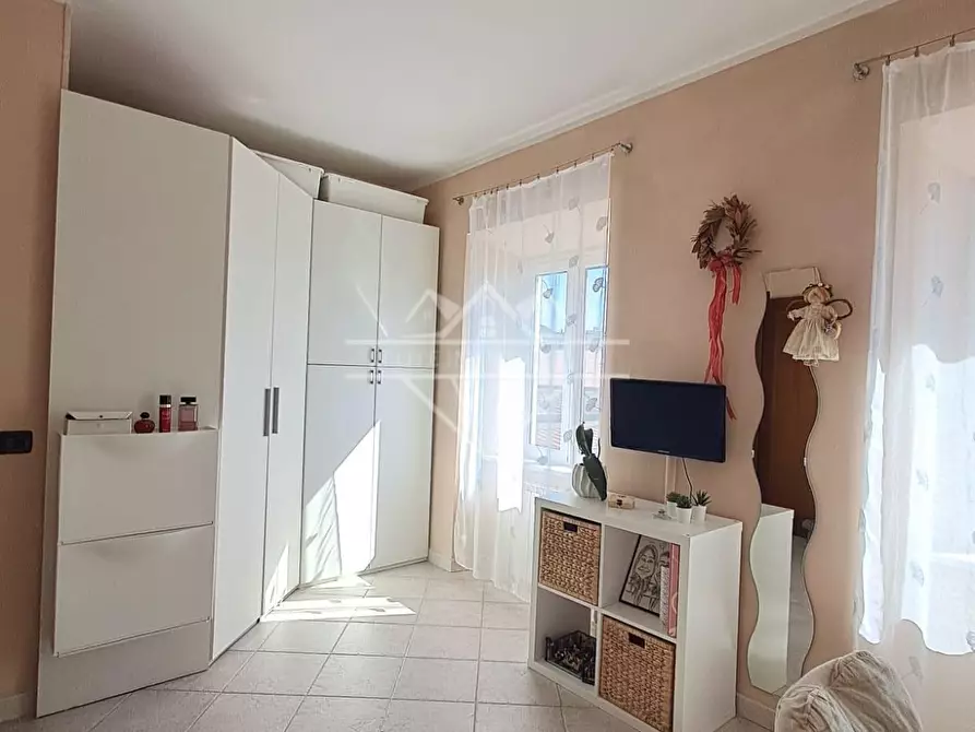 Immagine 7 di Appartamento in vendita  a Massa