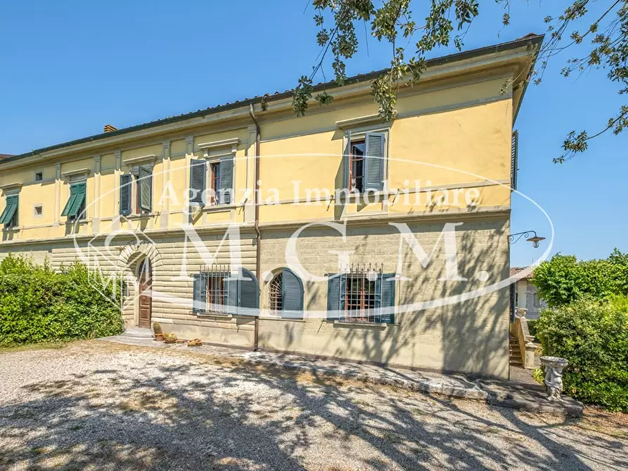 Immagine 11 di Villa in vendita  a Capannoli