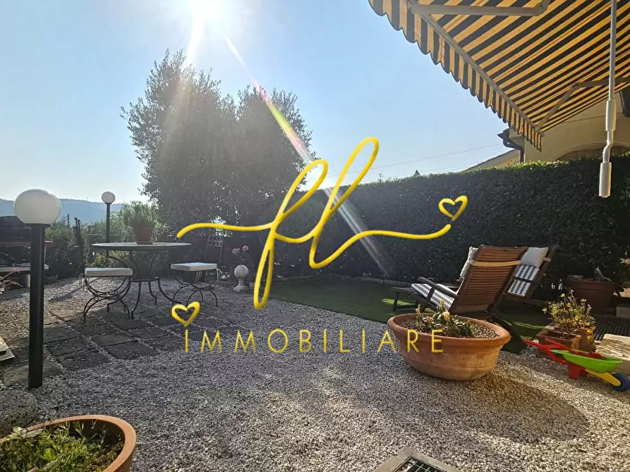 Immagine 15 di Appartamento in vendita  a Castellina Marittima