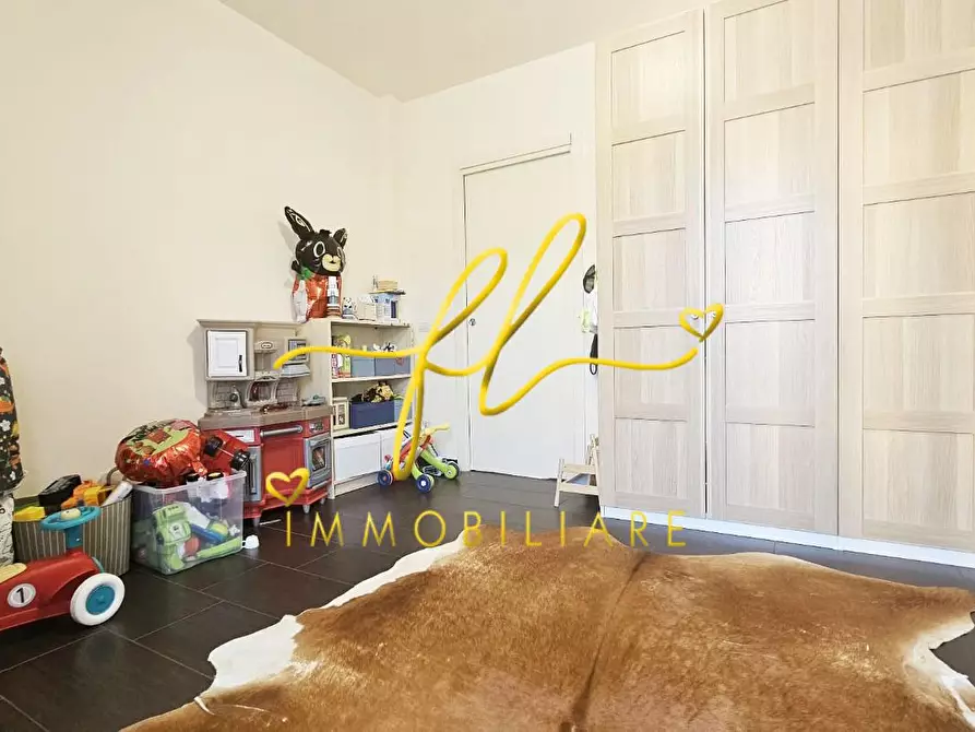 Immagine 11 di Appartamento in vendita  a Castellina Marittima