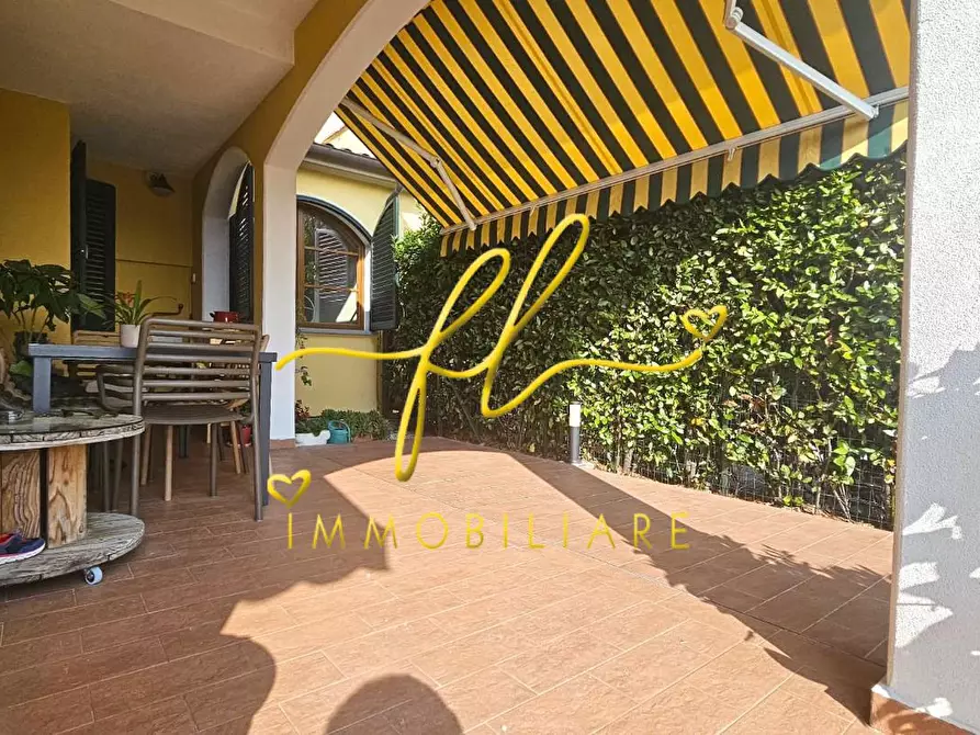 Immagine 14 di Appartamento in vendita  a Castellina Marittima