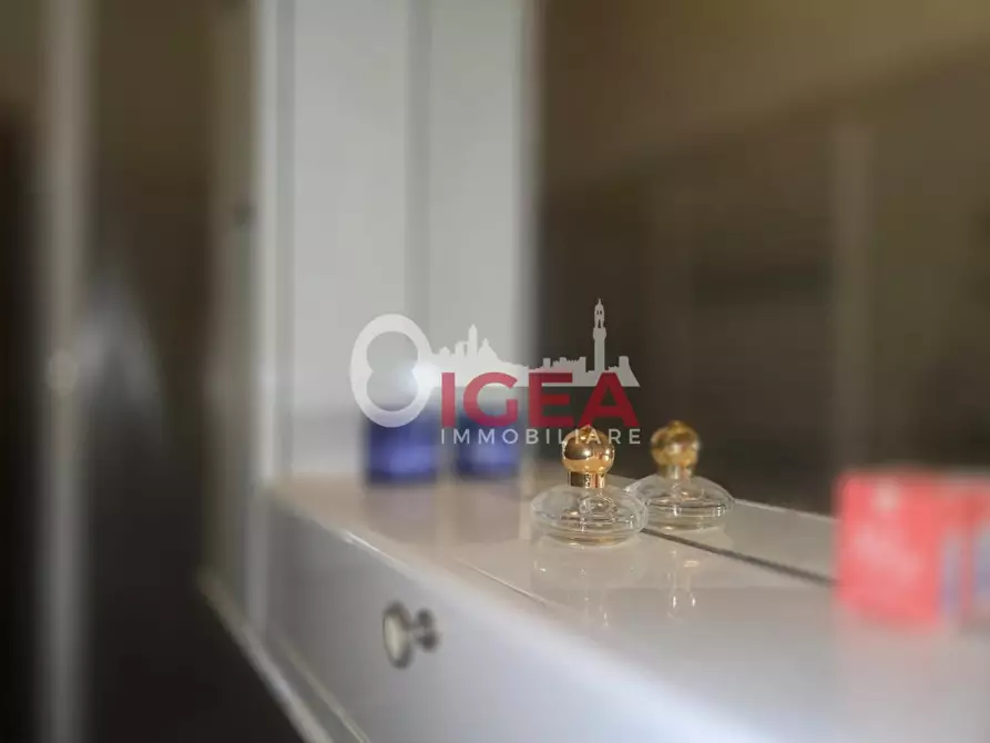 Immagine 50 di Appartamento in vendita  a Poggibonsi