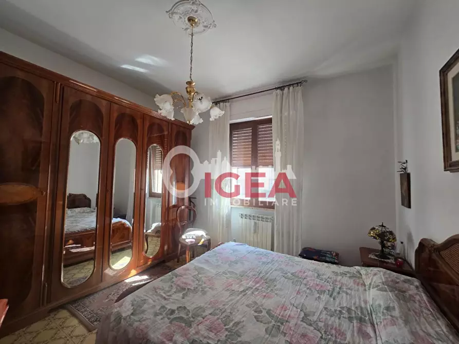 Immagine 43 di Appartamento in vendita  a Poggibonsi