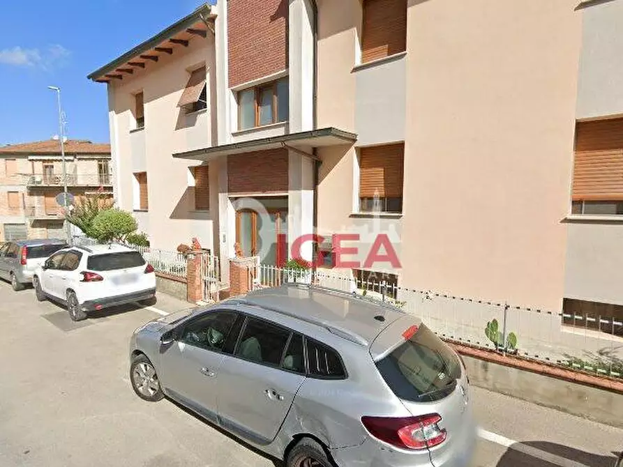 Immagine 59 di Appartamento in vendita  a Poggibonsi