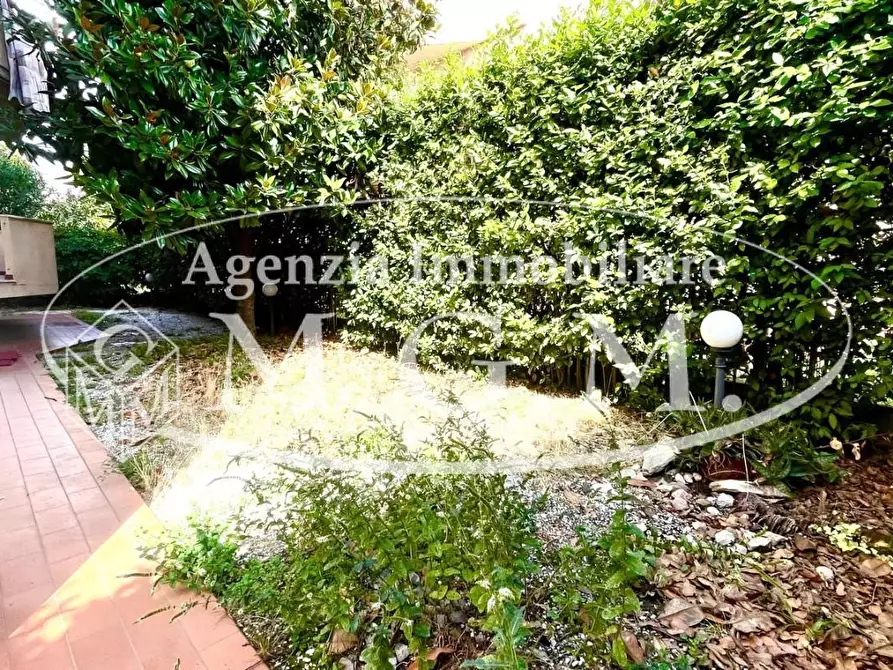 Immagine 14 di Appartamento in vendita  a Pontedera