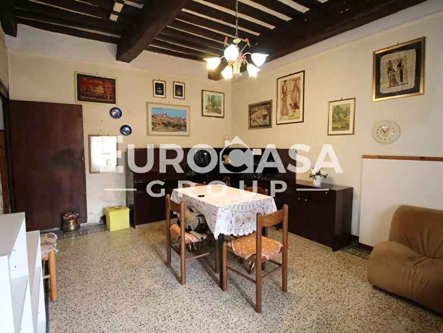 Immagine 11 di Terratetto in vendita  a Lucca